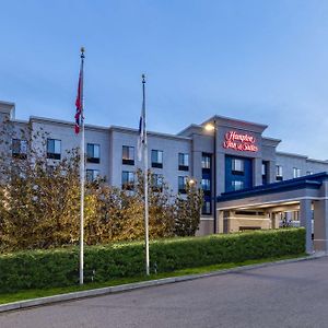Newly Renovated-Hampton Inn & Suites Casper